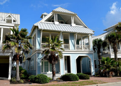 243 Seaside Dr