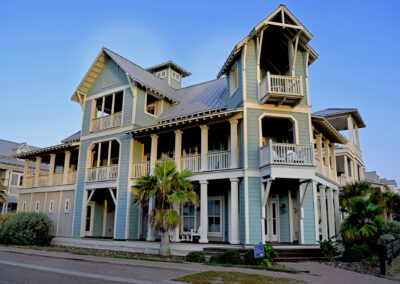 246 Grand Boulevard