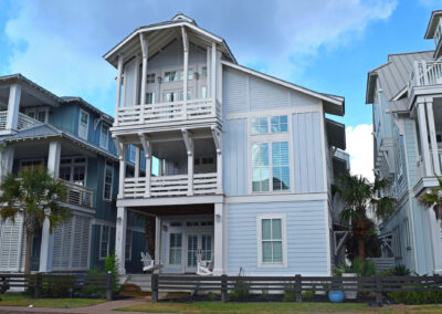 318 Grand Boulevard