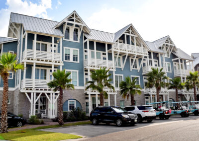 Eight Town Center